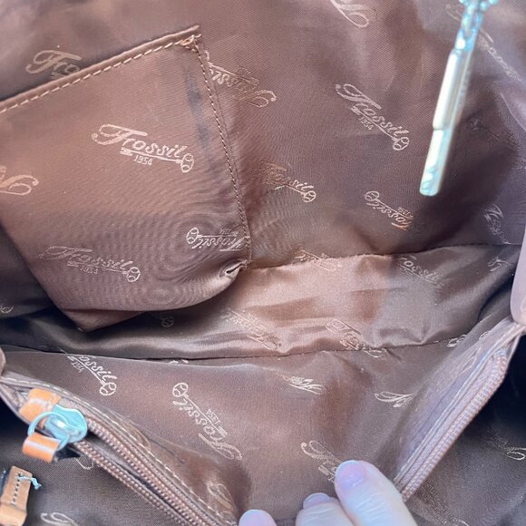 Fossil Brown Leather Handbag With Key Charm & Stitched Handles - Picture 6 of 10